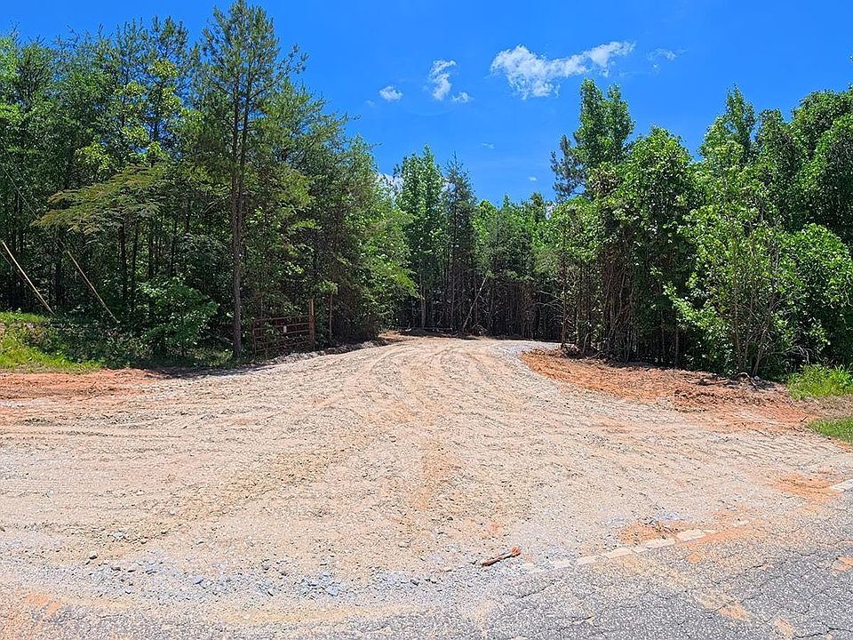 1st image of 2109 Riddle Rd #D