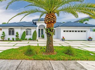 16231 NW 77th Pl, Miami Lakes, FL 33016