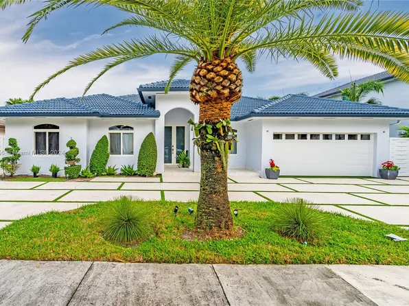 16231 NW 77th Pl, Miami Lakes, FL 33016