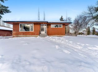 12202 45th St NW, Edmonton, AB