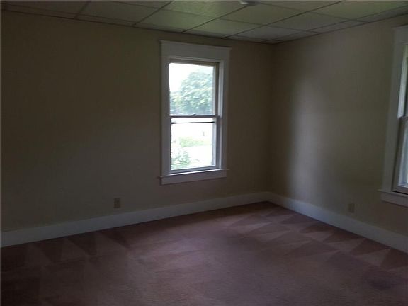 4th image of 23 Van Campen St