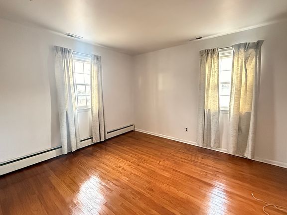 2nd image of 338 Rees Dr