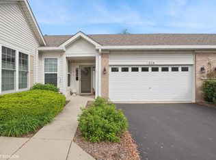 674 Cadillac Cir, Romeoville, IL 60446