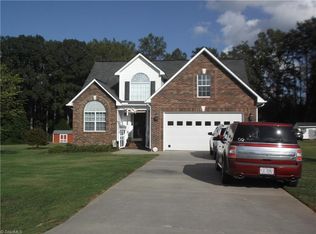 164 Autumn Chapel Dr, Salisbury, NC 28147