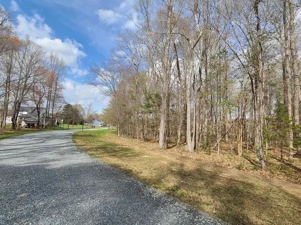 89 Penns Pl #4, Timberlake, NC 27583