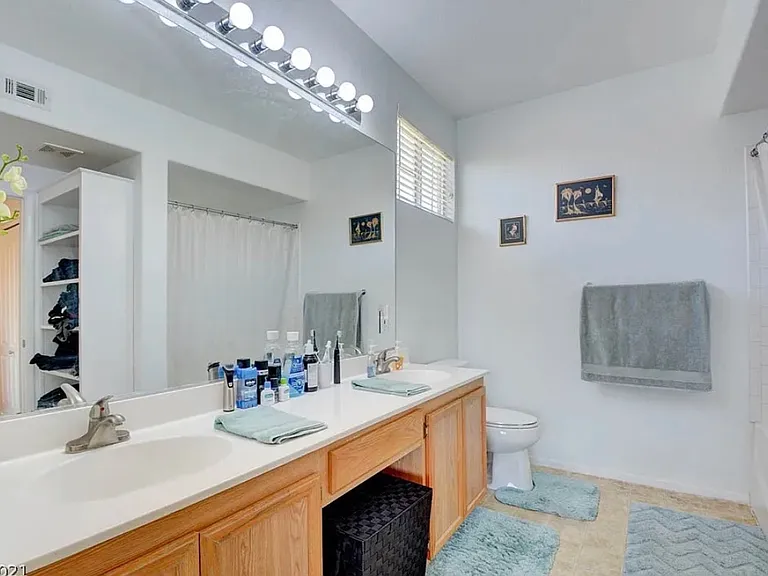 1501 Blackcombe St #203 — Photo 9