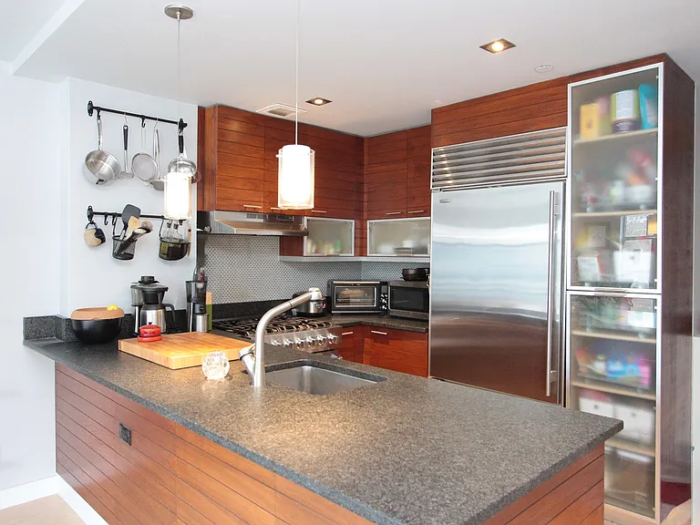 206 Front St #5B — Photo 4