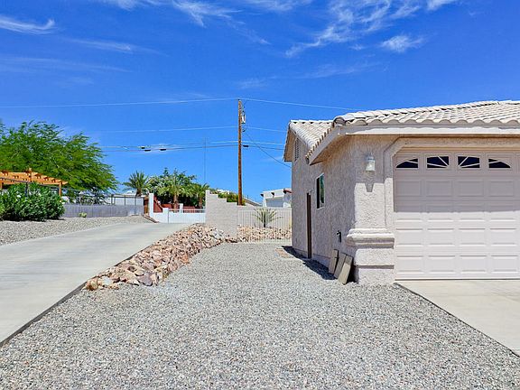 3rd image of 1530 McCulloch Blvd S