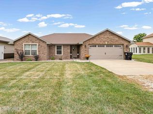 9812 Old Forge Rd, Eugene, MO 65032