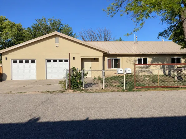 4543 Gordon Rd, Los Lunas, NM 87031