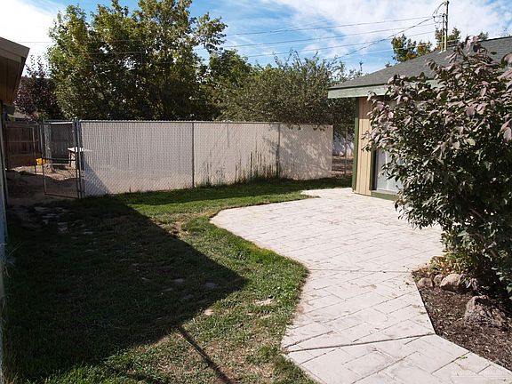 5th image of 88 SE Williamson Dr