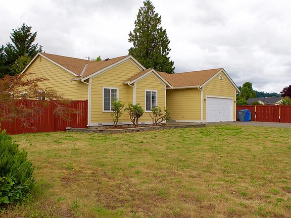 3rd image of 14716 149th Avenue Ct E