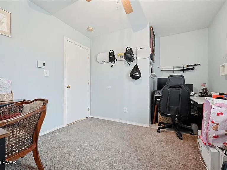175 Oak Hill Rd — Photo 42