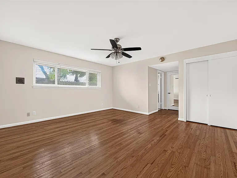 4002 Mischire Dr — Photo 39