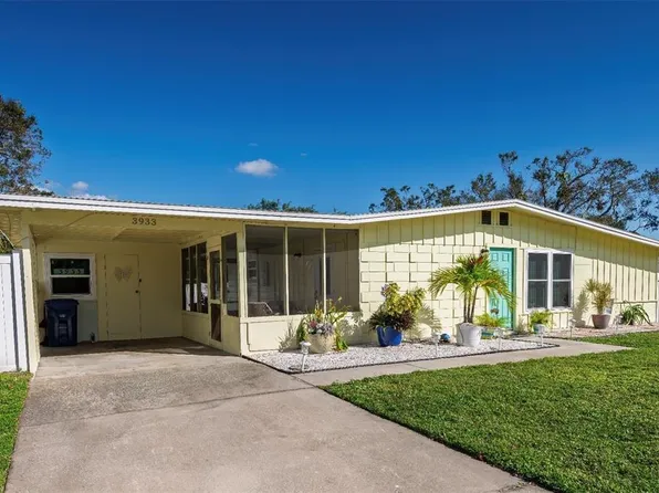 3933 Coleridge Pl, Sarasota, FL 34241