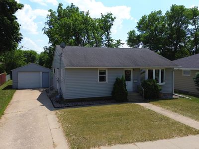 302 16th Ave NE, Austin, MN, 55912