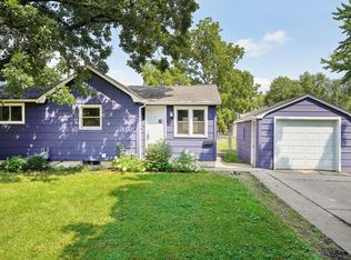 827 3rd Ave E, Shakopee, MN 55379