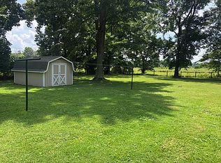 10335 Twin Oaks Dr, Dillsboro, IN 47018