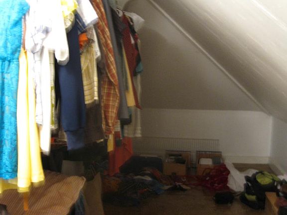 huge 12' walk in closet