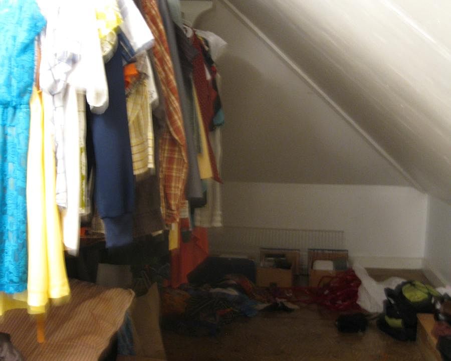 huge 12' walk in closet