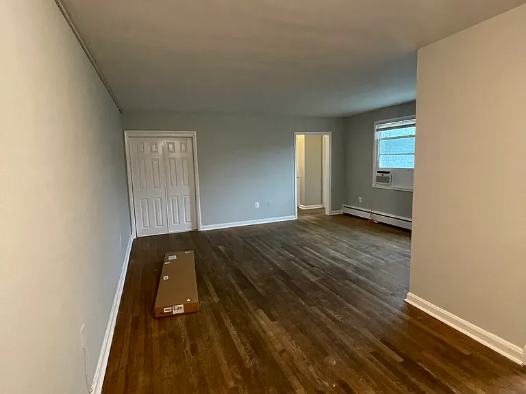 214 Brookes Ave #104 — Photo 4