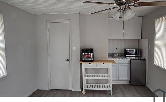 3rd image of 10953 70th Ave #6