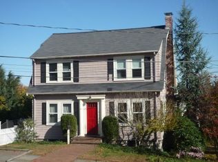 31 Benjamin Rd, Arlington, MA 02476