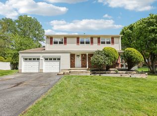 11 Howard Ave, Tappan, NY 10983