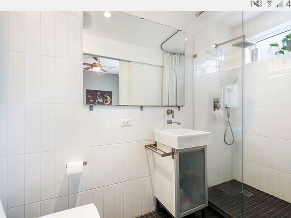 2nd image of 1311 Pacific St APT 206
