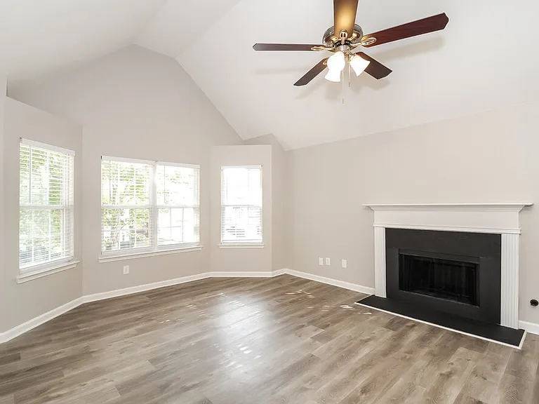 11562 Registry Blvd — Photo 4