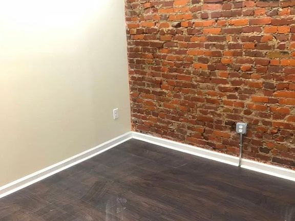 4th image of 3509 Kensington Ave Floor 1