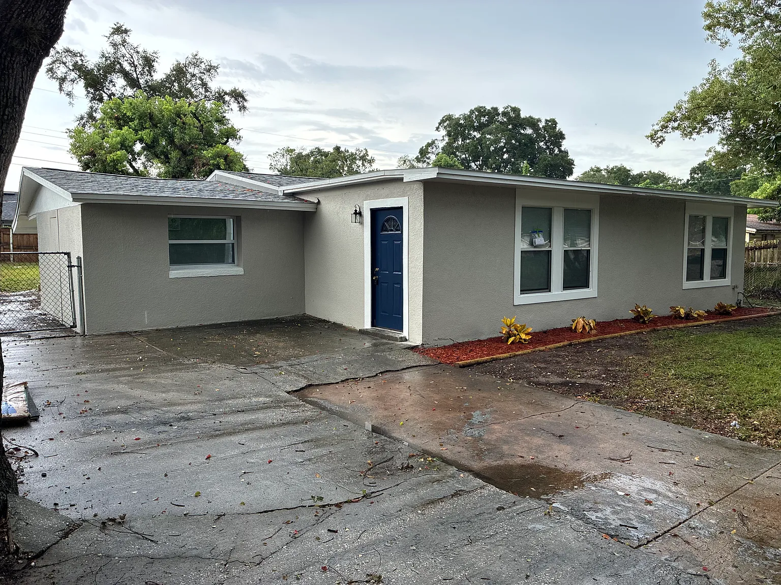 4 bed, 1481 sqft, $1,950 — Photo 1