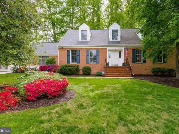 18600 Cabin Rd, Triangle, VA 22172