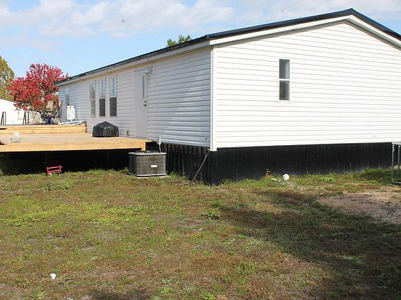 5th image of 72 Reserve Dr