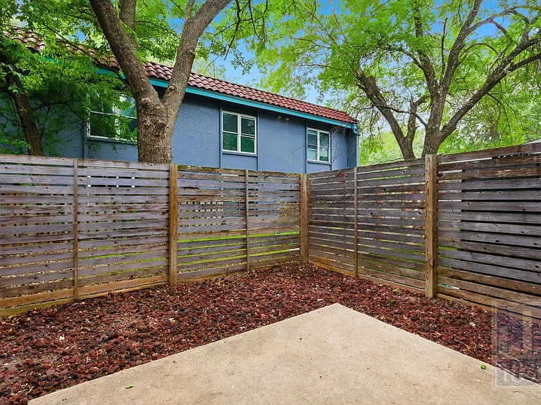 3820 Southway Dr #C — Photo 20