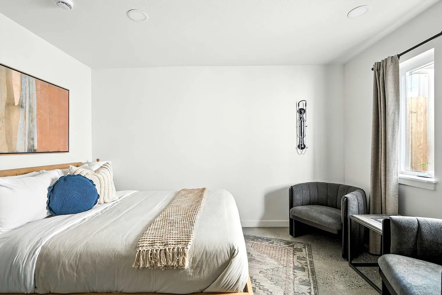 Studio, 1.0 bath, 290 sqft, $2,369 — Photo 1