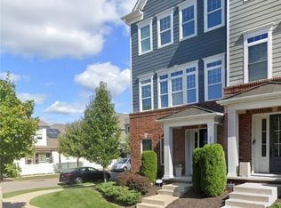 323 Osona Ln, Mars, PA 16046