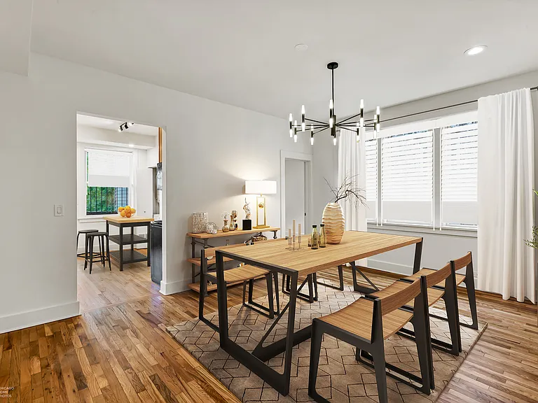 921 N Sacramento Blvd #3 — Photo 2