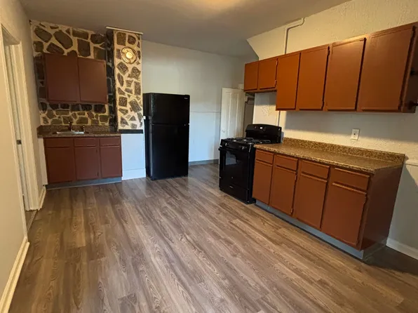 571-573 Howe Ave #573-1, Shelton, CT 06484