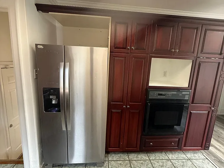 1282 York St — Photo 13