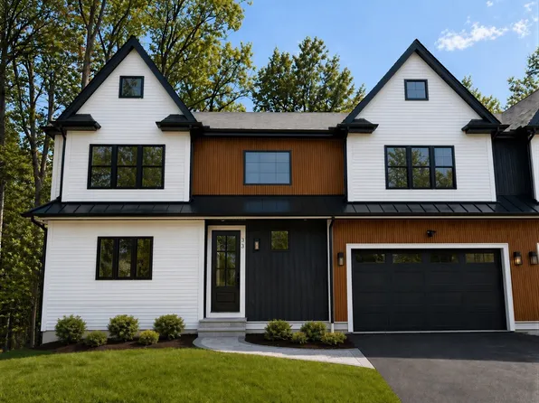 33 Stacey St, Natick, MA 01760