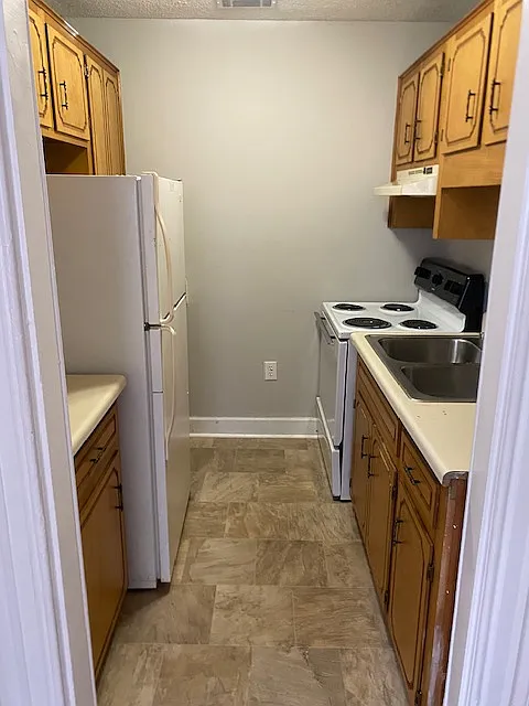 246 Telfair St — Photo 3