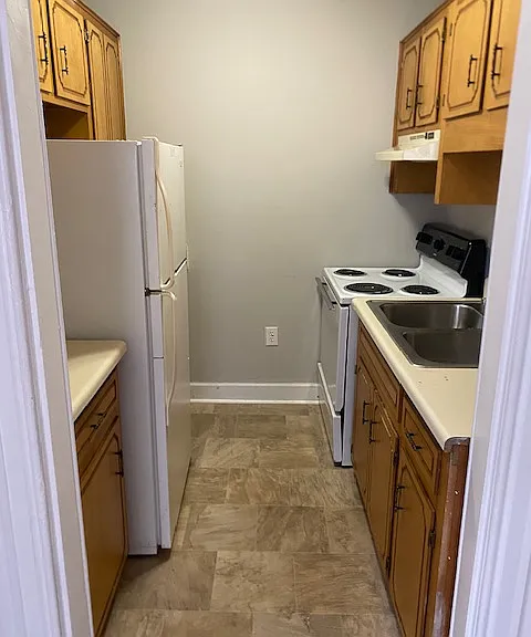 246 Telfair St #C — Photo 3
