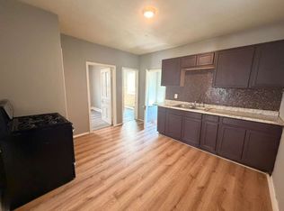 1204 Camden St, Toledo, OH 43605