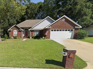 103 Belton Dr, Dothan, AL 36305