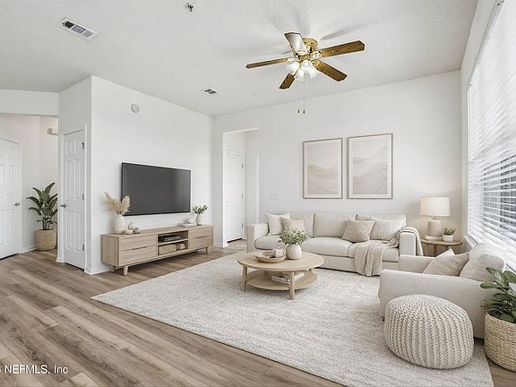 3rd image of 11251 CAMPFIELD Drive #4406