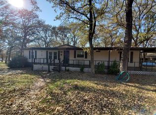 1165 Lakewood Cir, Alvarado, TX 76009
