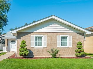 1436 Suffolk Ave, Westchester, IL 60154