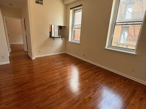 186 Wayne Street image 20 of 25