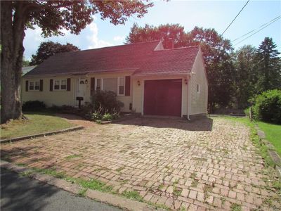 18 Duprey Dr Enfield Ct 06082 Zillow
